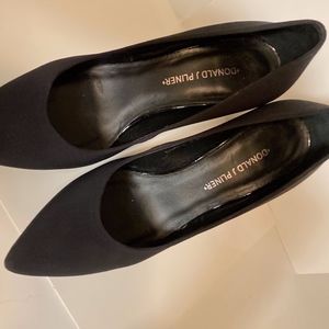 Donald J Pliner SHOES